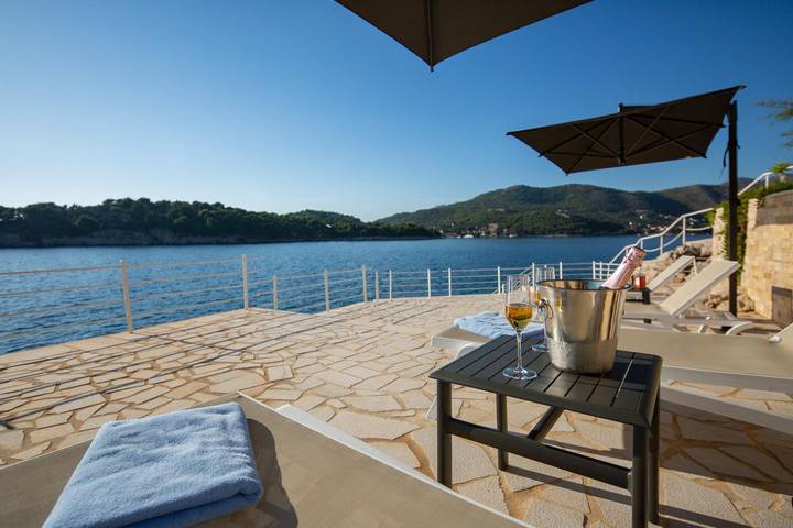 Villa pour 14 personnes à Zaton