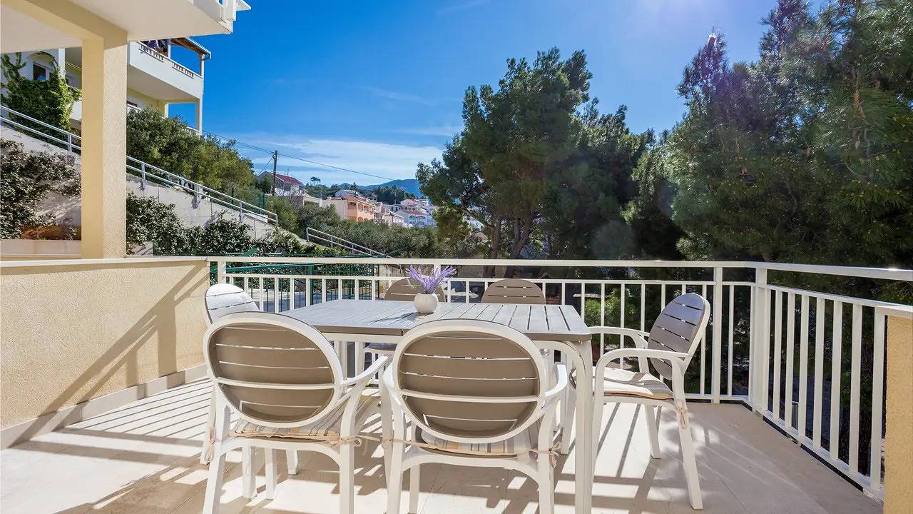 Appartamento vacanze a Duće a partire da 120€ a notte