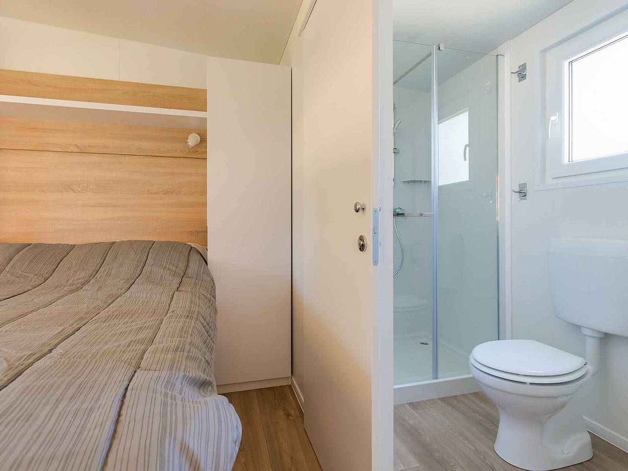 Mobilehome mit Terrasse am Pool in Lovrecica, Umag und Umgebung