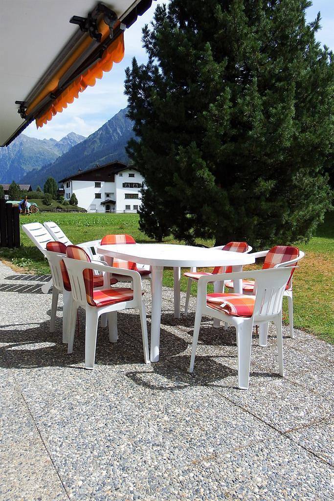 Appartement de vacances entier, Appartement à 2½ pièces in Klosters-Serneus, Chaîne de Plessur
