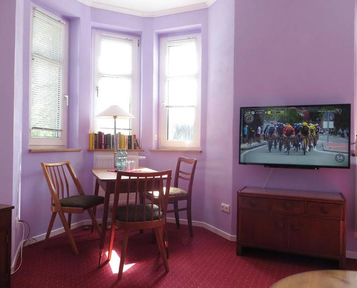 Ferienwohnung für 3 Personen, mit Terrasse und Garten in Droyßig