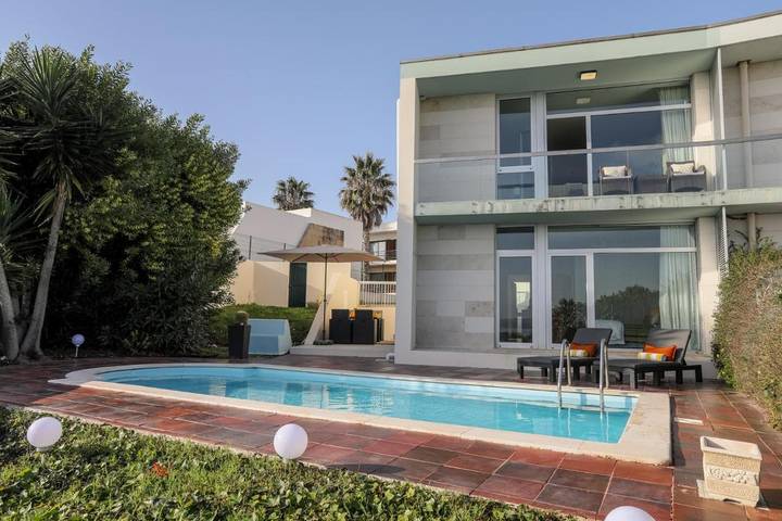 Villa para 6 pessoas, com jardim e piscina e ainda vista, com animais de estimação em Foz do Arelho