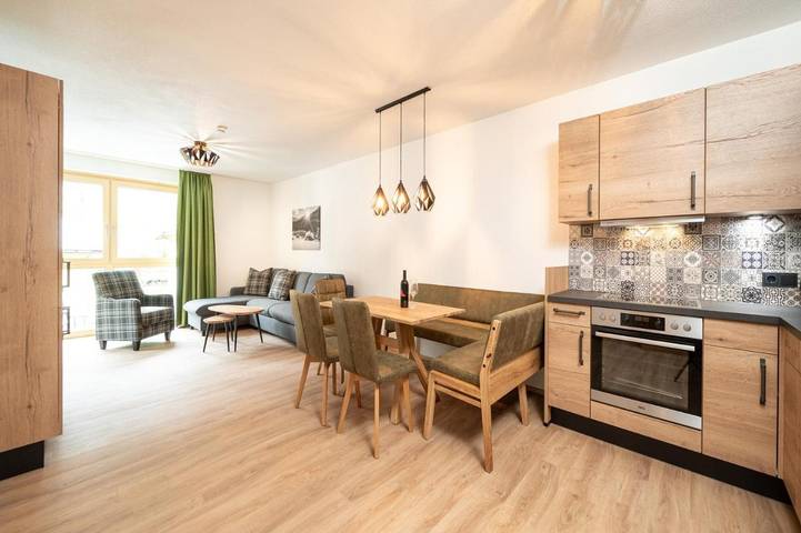 Ferienhaus für 4 Personen, mit Ausblick und Balkon in Dienten am Hochkönig - 2