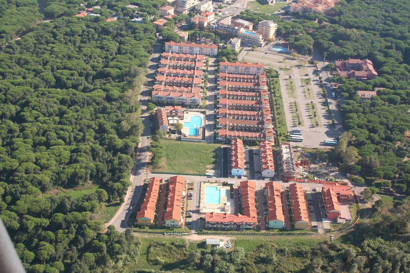 Entire holiday apartment, Holiday apartment with outdoor swimming pool  in Rosolina Mare, Polesine