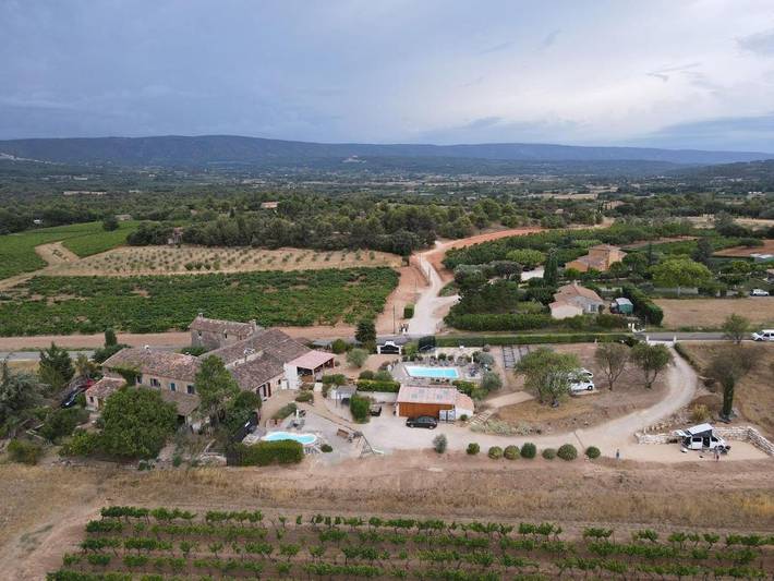 Maison de vacances pour 4 personnes, avec terrasse ainsi que piscine et vue