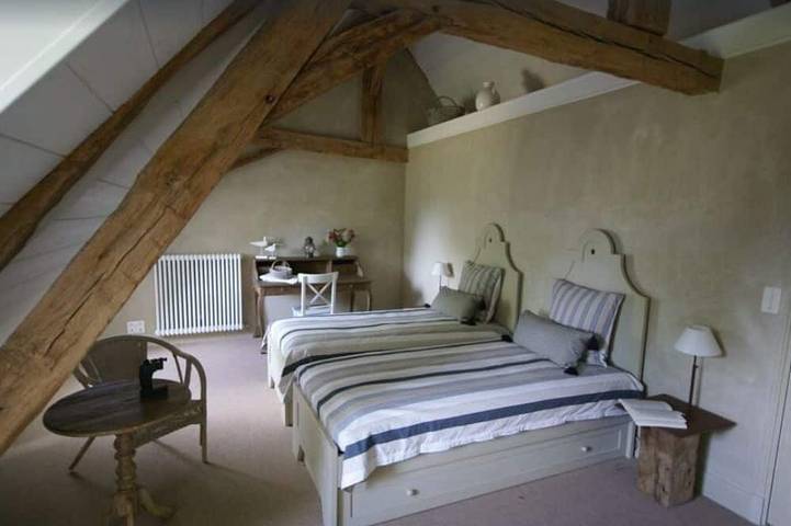 Location de vacances pour 15 personnes, avec jardin, animaux acceptés dans Charny-Orée-de-Puisaye - 2