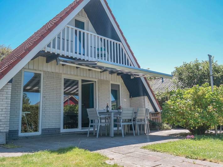Ferienhaus für 6 Personen, mit Balkon und Terrasse sowie Garten in Lauwersmeer