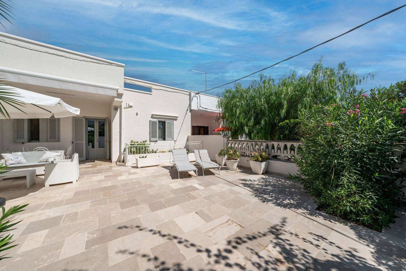 Libertini 21 by Rentbeat in Marina di Ostuni, Salento