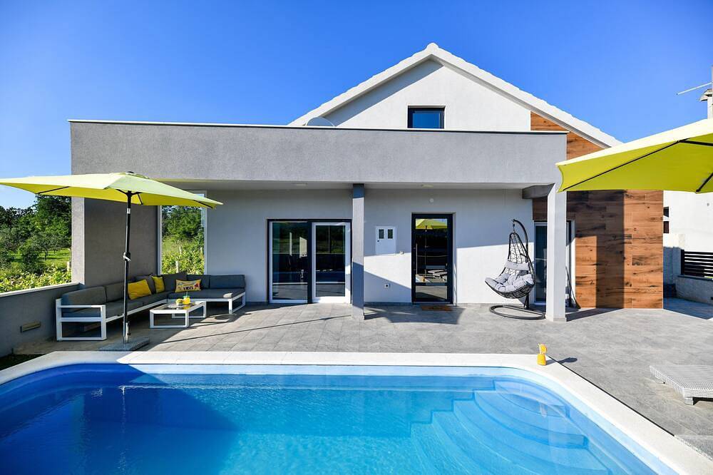 Casa vacanza a Zara a partire da 299€ a notte