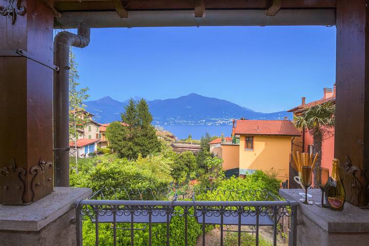Ferienhaus für 7 Personen, mit Terrasse und Seeblick in Comune di San Siro - 3