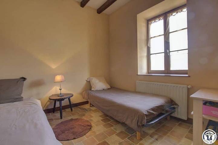 Location de vacances pour 6 personnes, avec Jardin à Bâgé-la-Ville - 4