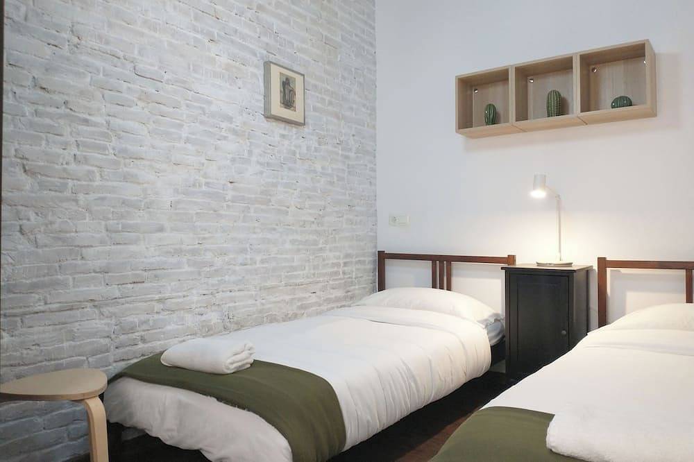 Lovely flat in Barceloneta near sea in Barcelona Centre, Barcelona