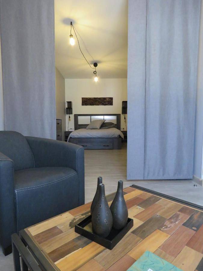 Chambre d’hôte pour 2 personnes, avec jardin et piscine dans Marne - 4