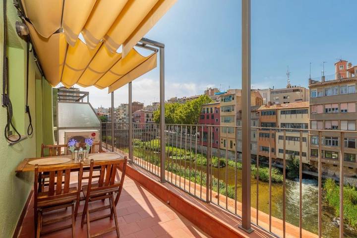 Ferienwohnung für 6 Personen, mit Terrasse und Ausblick - 1
