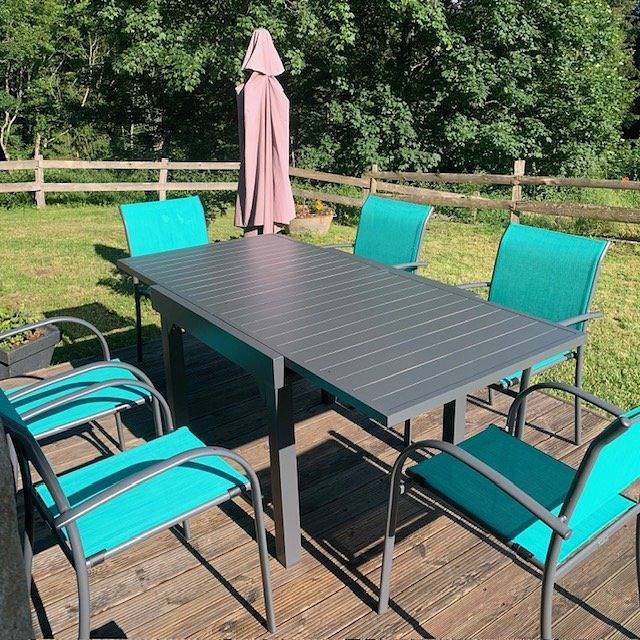 Gîte pour 6 personnes, avec jardin ainsi que jacuzzi et terrasse, animaux acceptés à Saint-Bonnet-le-Froid - 2