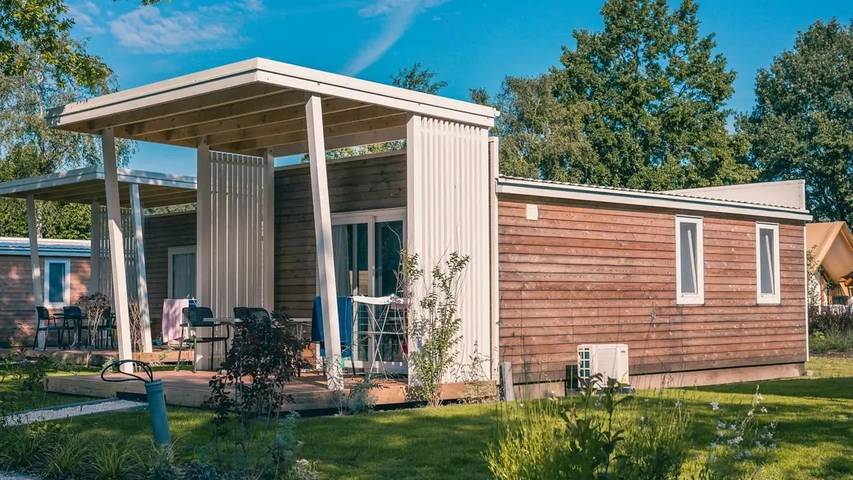 Ferienhaus für 4 Personen, mit Pool und Garten in Kaatsheuvel