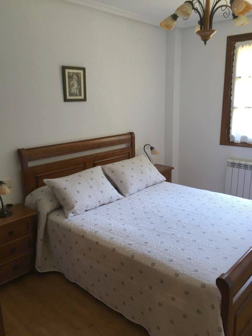 Four-Bedroom House in Zugarramurdi, Province de Navarra