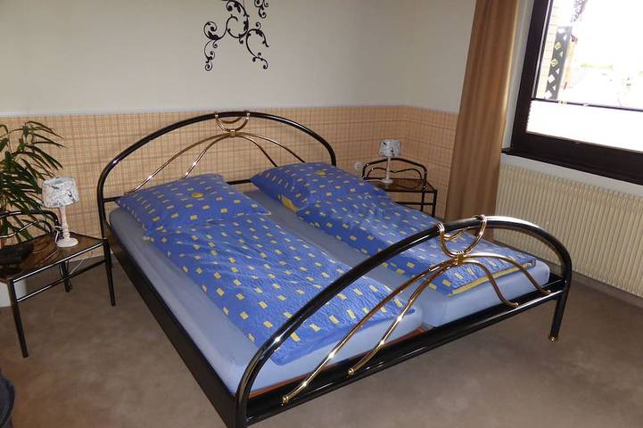 Gîte pour 4 personnes, avec balcon à Detmold - 2