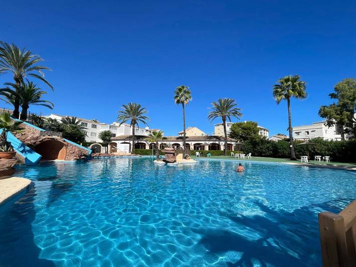 Bungalow für 4 Personen, mit Balkon und Terrasse sowie Garten und Kinderpool in Jávea