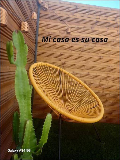 Gîte pour 2 personnes, avec piscine et jardin à Vauvert - 2