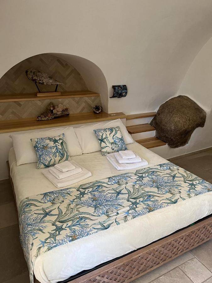 Double Room with Private Bathroom in Villaggio Piras, La Maddalena
