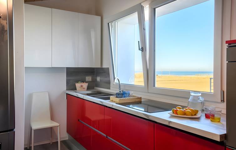 Ferienwohnung für 4 Personen, mit Balkon und Whirlpool in Marche - 3