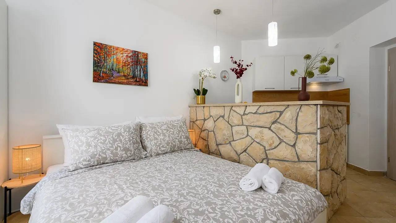 Ganze Ferienwohnung, Ferienwohnung für 2 Personen (22 m²) in Drenje in Raša, Ostküste Istrien
