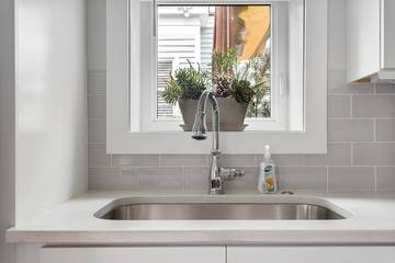 Bed And Breakfast for 2 Guests in Charleston, South Carolina Lowcountry, Picture 3