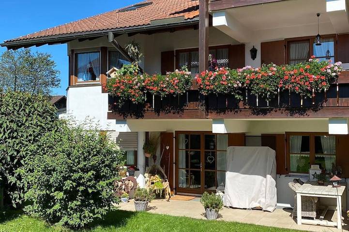 Hütte für 4 Personen, mit Garten und Terrasse in Grünten