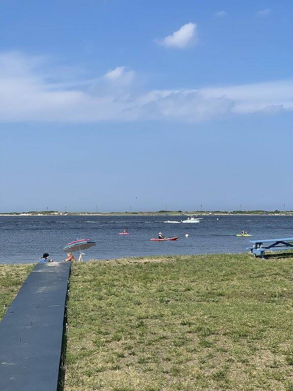 Private Beach Front Bungalows in Highlands (NJ), Monmouth County