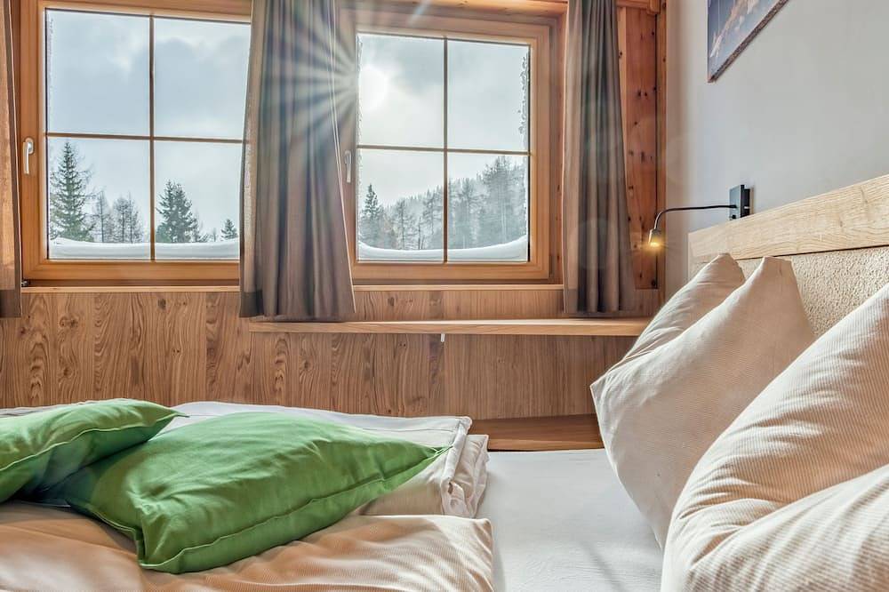 Ganze Wohnung, Luxuriöses Apartment mit Sauna an der Piste in Weißpriach, Bundesland Salzburg