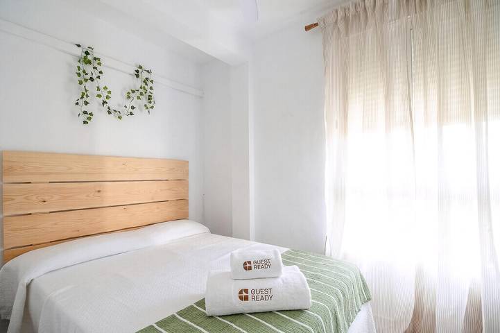 Ganze Wohnung, Ferienwohnung für 6 Personen mit Balkon in Playa de Valdelagrana (El Puerto de Santa María), El Puerto de Santa María