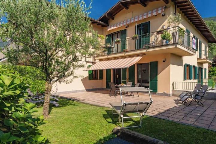 Vakantieappartement voor 4 personen, met tuin en balkon in Gemeente Porlezza