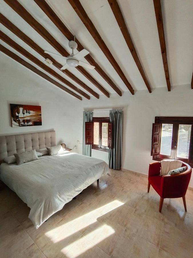 Casa rural para 2 personas, con Terraza y Jardín además de Piscina y Vistas en Jumilla - 4