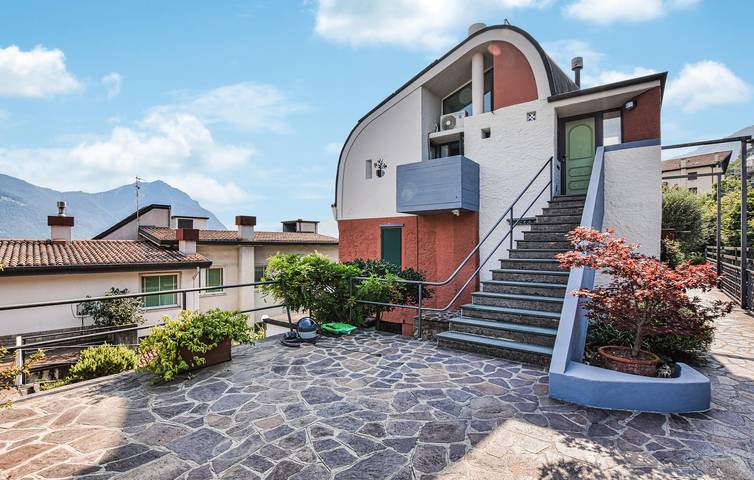 Apartament wakacyjny dla 4 osób, z Taras i Widok na jezioro w Prowincja Bergamo