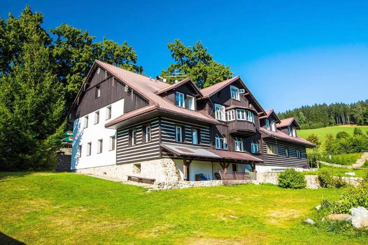 BnB für 22 Personen, mit Sauna und Whirlpool sowie Garten und Pool in Tschechien - 2