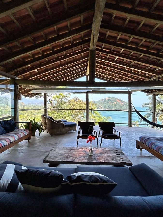 Villa para 6 pessoas, com jardim e jacuzzi na Barra do Sahy