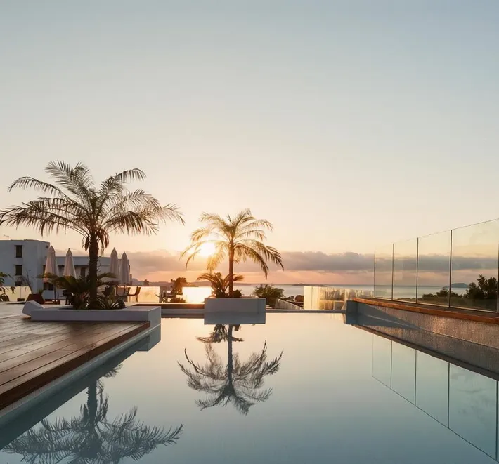 Hotel para 2 personas, con vistas además de piscina y jardín - 1