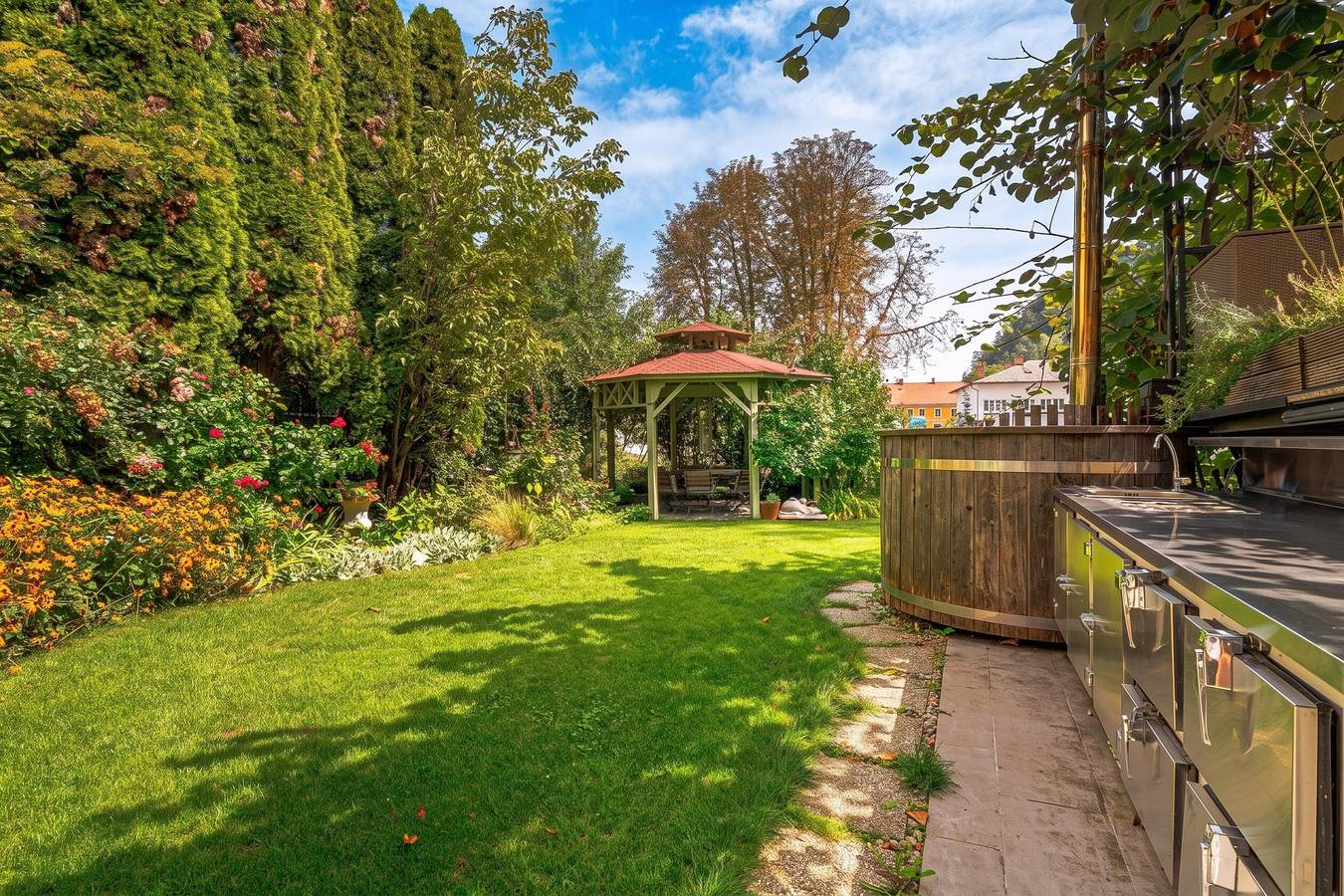 Jana's Garden House with Hot Tub in Kamnik, Osrednjeslovenska
