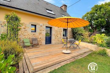 Gîte pour 5 personnes, avec terrasse et jardin à Plouhinec (Morbihan)