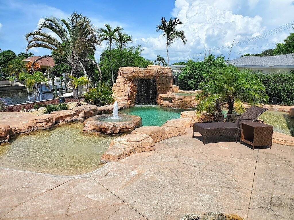 House - Resort Pool & Ocean Access in Iona, Southwest Florida