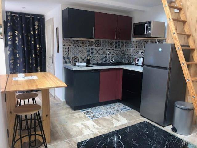 Location de vacances pour 2 personnes, avec jardin et terrasse, animaux acceptés à Bois-Jérôme-Saint-Ouen - 4