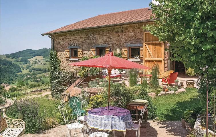 Appartement avec piscine à Mardore in Thizy-les-Bourgs, Région de Villefranche-sur-Saône