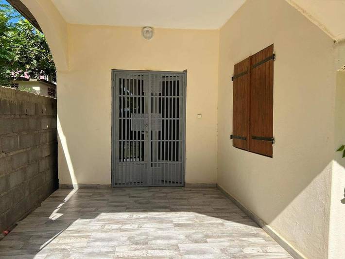 Location de vacances pour 3 personnes, avec vue et jardin à Bandrele - 4