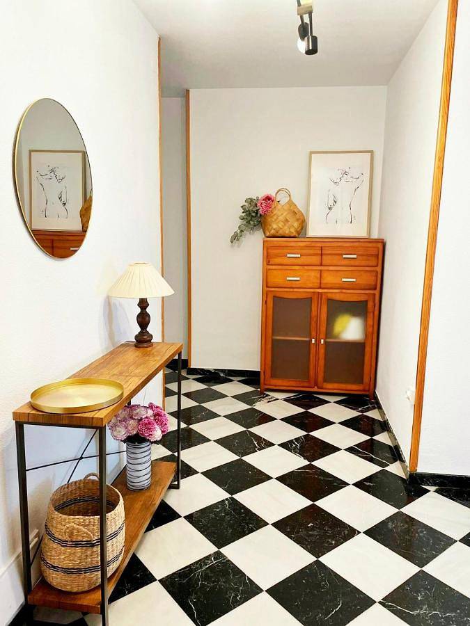 Gîte pour 7 personnes, avec Balcon et Jacuzzi ainsi que Terrasse et Vue à Dúrcal