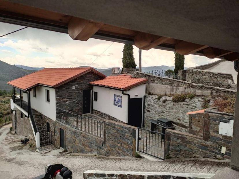 Three-Bedroom Villa in São João da Pesqueira, Vale do Douro