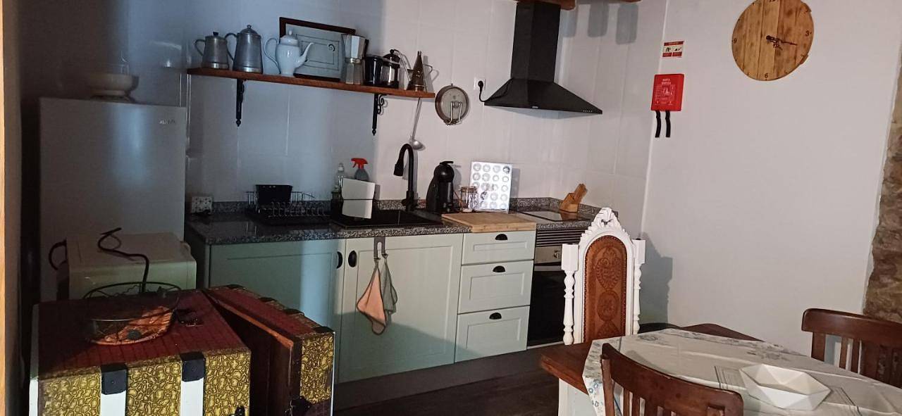 Casa Ascarius in Beira Interior Norte, Almofada e Escarigo