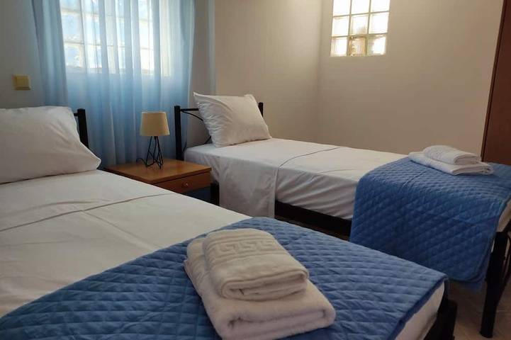 Location de vacances pour 5 personnes, avec balcon dans Makri Gialos - 3