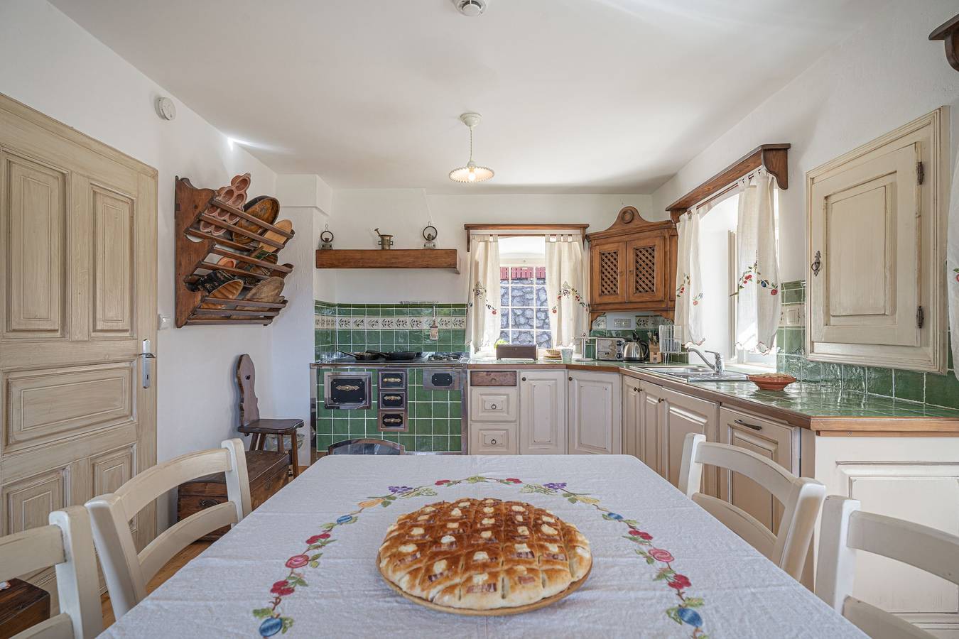 Traditional House Kal With Whirlpool in Slovenia