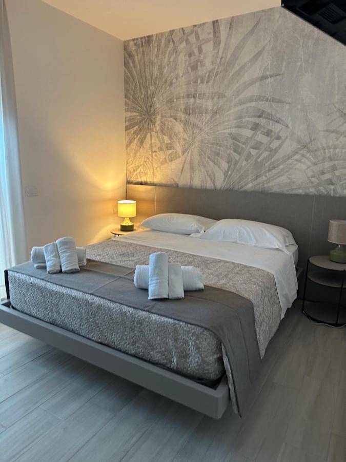 Gîte pour 2 personnes, avec vue et terrasse, animaux acceptés dans Catanzaro Lido - 2
